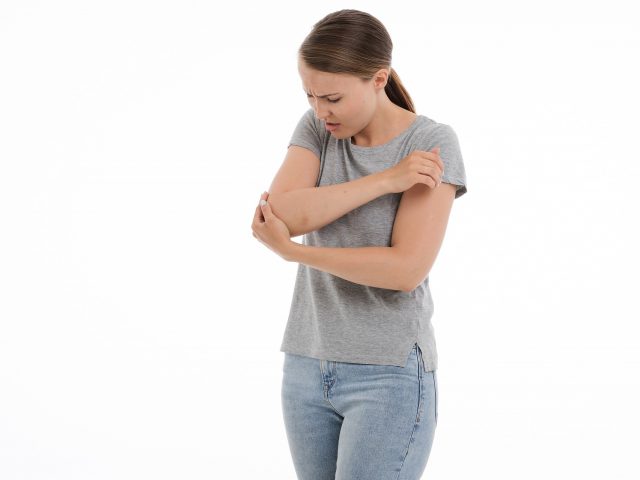 woman with joint pain